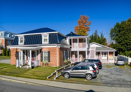 Triplex for sale - 1381-1385 Rue St-Calixte, Plessisville, G6L3S8