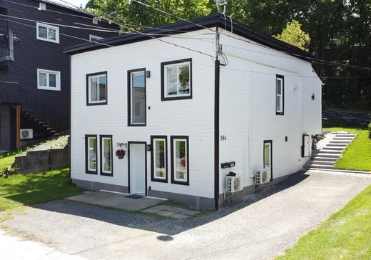 Duplex à vendre - 580-584 Rue St-Martin, Sherbrooke, J1H2B8