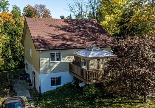 Duplex for sale - 6-8 Ch. de la Colline, Saint-Sauveur, J0R1R2