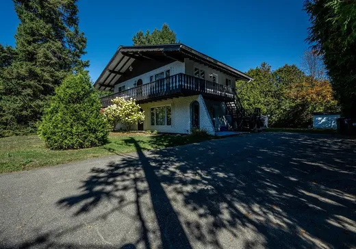 Duplex for sale - 58-60 Av. Ste-Marguerite, Saint-Sauveur, J0R1R5