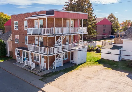 5-Plex for Sale - 657-665 12e Rue, Shawinigan, G9T 4A8