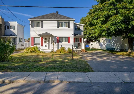 Duplex for sale - 106-108 Rue Ayers, Lachute, J8H2S9
