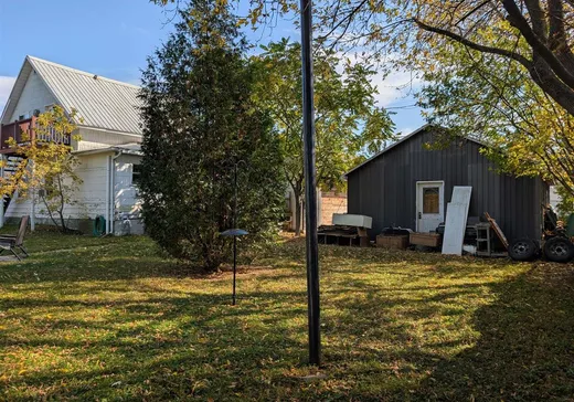 Triplex for Sale - 681-685 Rue du Village, Shawinigan, G0X 1L0