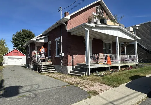 4-Plex for sale - 11 Rue Héon, Warwick, G6P1P9