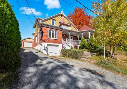 Duplex à vendre - 1605-1607 Rue Marcil, Sherbrooke, J1J 2H6