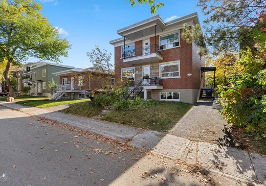 Triplex for Sale - 688-692 Rue des Chênes E., Limoilou, G1J 1K4