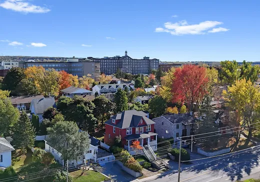 5-Plex à vendre - 149 Rue St-Jean-Baptiste E., Rimouski, G5L 1Y7