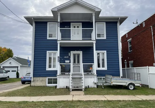 5-Plex à vendre - 463-465A Rue St-Benoît, La Tuque, G9X2R4
