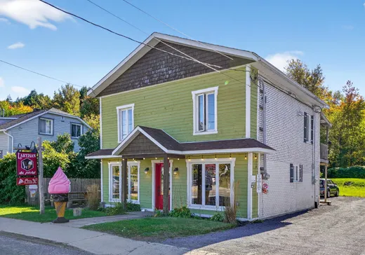 Duplex à vendre - 543-543A Rue Principale, Sainte-Marcelline-de-Kildare, J0Y 2Y0