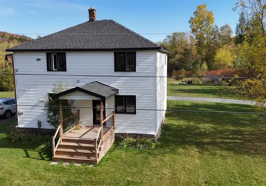 Duplex for Sale - 1105-1107 Ch. de Valence, Sherbrooke, J1H 0E2