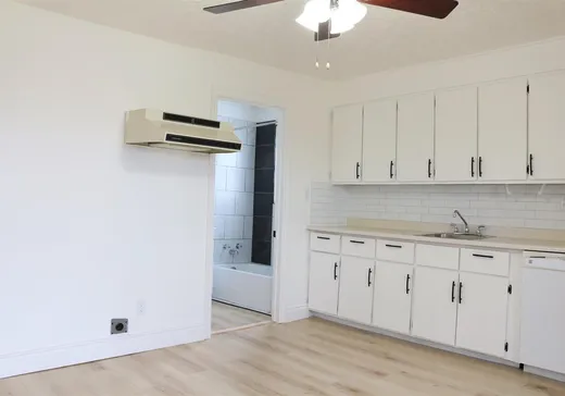 Duplex for Sale - 321-323 10e Avenue N., Sherbrooke, J1E 2T4