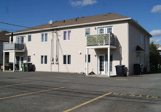4-Plex for Sale - 2885-2891 Rue de la Commune, Drummondville, J2B 0M3