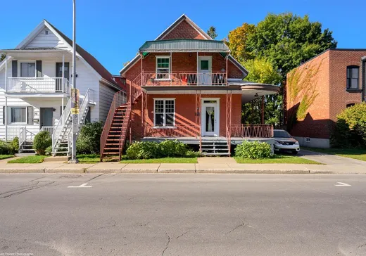 Duplex for Sale - 66-68 Rue St-Joseph, Sainte-Thérèse, J7E 1K7