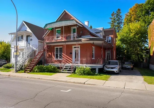Duplex for Sale - 66-68 Rue St-Joseph, Sainte-Thérèse, J7E 1K7