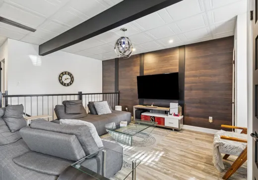 Triplex à vendre - 102-106 Rue Lahaie, L'Ascension, J0T 1W0