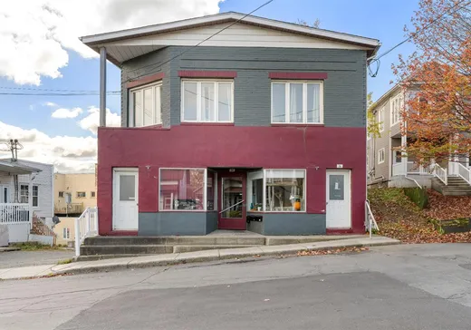 5-Plex for sale - 24-26 Rue Court, Coaticook, J1A1K9