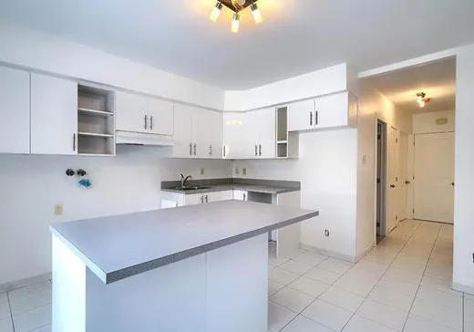 Triplex à vendre - 363-367 Rue Desmarteau, Montréal (Mercier/Hochelaga-Maisonneuve), H1L 4M5