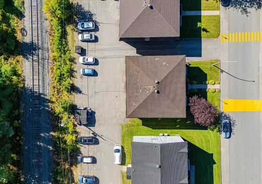 5-Plex à vendre - 38 Rue Bonin, Salaberry-de-Valleyfield, J6T 6E3