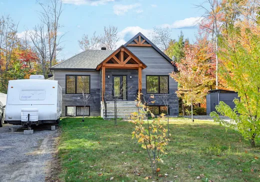 Duplex à vendre - 162-162A Tsse Marcoux, Sainte-Sophie, J5J 2X2