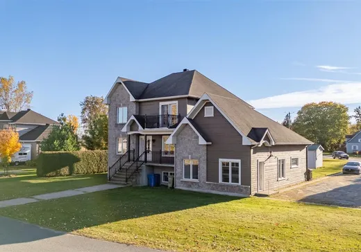 5-Plex for sale - 7-13 Rue Julien, Ste-Genevieve-De-Batiscan, G0X1A0