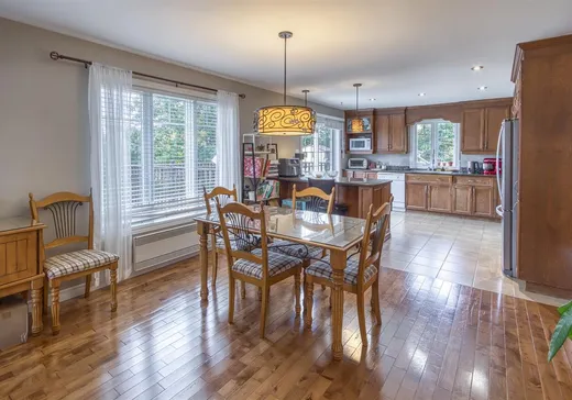 5-Plex for Sale - 7-13 Rue Julien, Ste-Genevieve-De-Batiscan, G0X 1A0