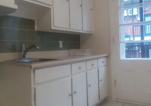 5-Plex à vendre - 665 Rue Woodland, Montréal (Verdun), H4H 1V7
