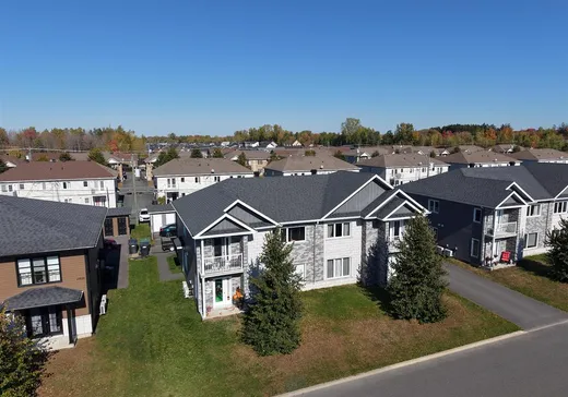 4-Plex for Sale - 2870-2876 Rue du Chevalier, Drummondville, J2B 0P2