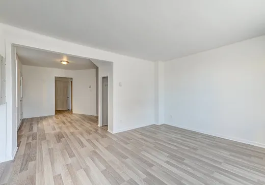 Triplex à vendre - 32-36 Rue Mill, Howick, J0S 1G0