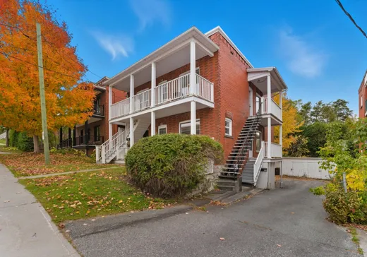 Triplex for Sale - 1023 Rue St-Louis (1023-1027), Sherbrooke, J1H 4N9