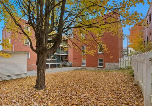 Triplex for Sale - 1023 Rue St-Louis (1023-1027), Sherbrooke, J1H 4N9