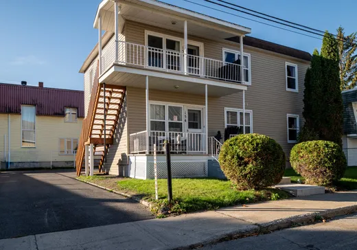 Duplex for sale - 154-156 Rue Duvernay, Saint-Jean-sur-Richelieu, J3B3S6