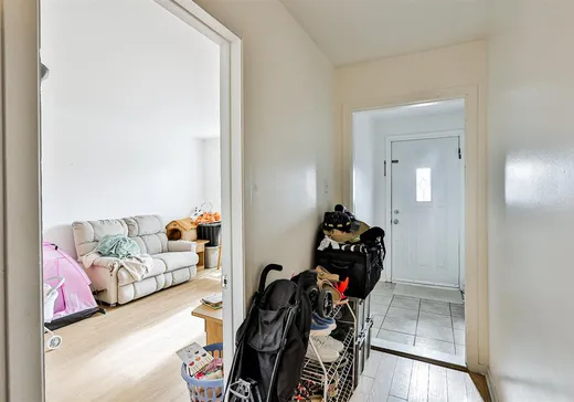 Triplex à vendre - 368-372 Rue Castonguay, Saint-Jérôme, J7Y 2K4
