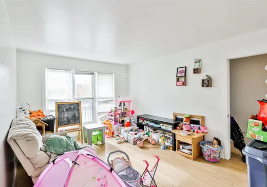 Triplex à vendre - 368-372 Rue Castonguay, Saint-Jérôme, J7Y 2K4