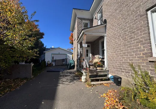 Duplex for Sale - 290-292 Rue St-Louis, Brownsburg-Chatham, J8G 2W9