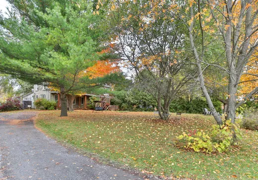 Triplex for Sale - 573-577 Ch. Bord-de-l'eau S., Saint-Georges-de-Clarenceville, J0J 1B0