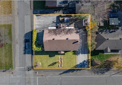 4-Plex à vendre - 1201-1207 Rue Montcalm, Valcourt, J0E 2L0