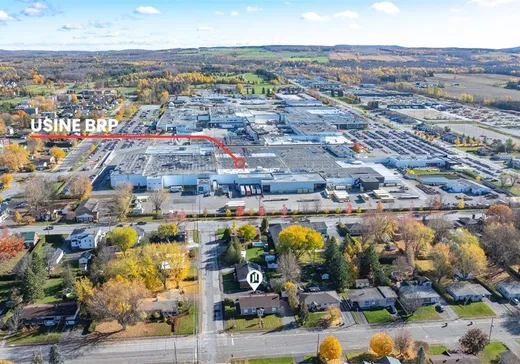 4-Plex à vendre - 1201-1207 Rue Montcalm, Valcourt, J0E 2L0