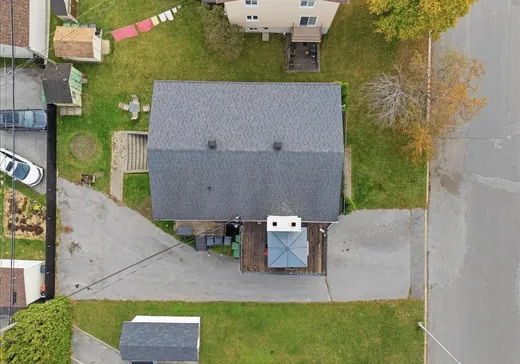 4-Plex for Sale - 2920 Av. Laval, Saint-Hyacinthe, J2S 7W8