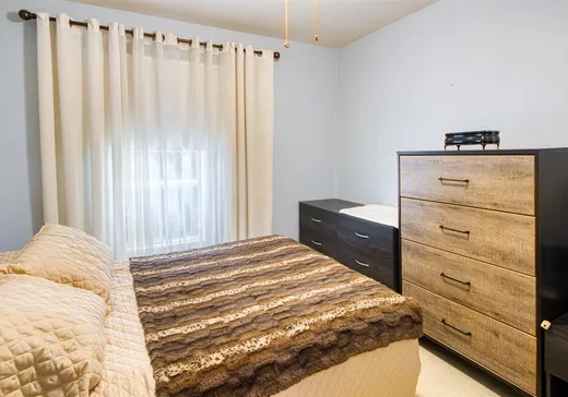 Duplex à vendre - 21-21A Rue St-Paul, Victoriaville, G6P 3J2