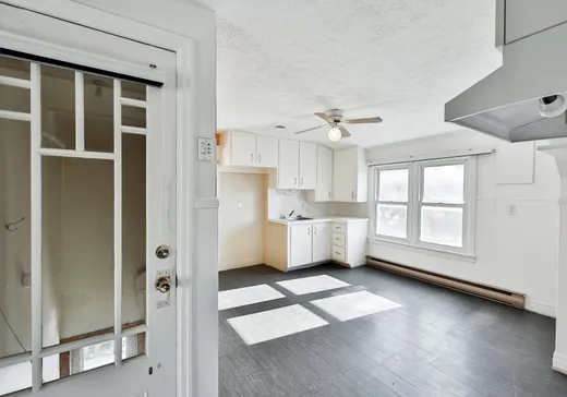 Duplex for Sale - 393-395 Boul. Leclerc O., Granby, J2G 1V7