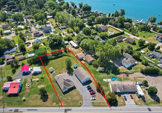 Duplex à vendre - 218Z Ch. de la Frontiere, Rivière-Beaudette, J0P 1R0