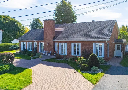 Duplex à vendre - 486Z-486BZ Rue Legault, Salaberry-de-Valleyfield, J6S 1A9