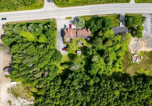 Triplex à vendre - 121 Route 216, Sherbrooke, J0B 3G0