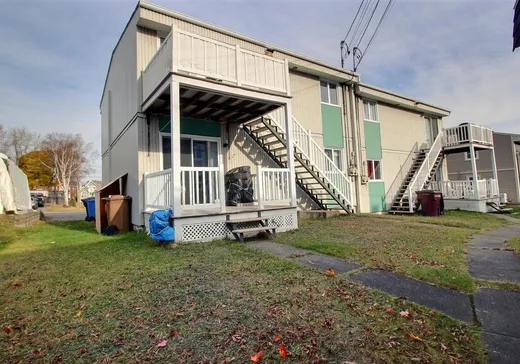 4-Plex for Sale - 362-368 Rue Joseph-Viel, Rivière-du-Loup, G5R 4R9