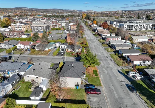 Triplex for Sale - 81-85 Rue Jalbert E., Thetford-Mines, G6G 1P5