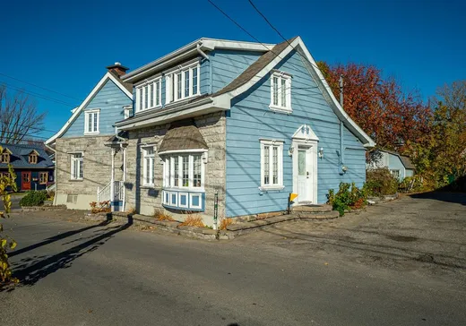 Duplex for Sale - 156-156A Boul. Ste-Rose, Laval (Sainte-Rose), H7L 1L3