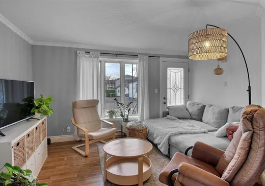 Duplex à vendre - 11-11A Rue Arthur, Victoriaville, G6P 3J6