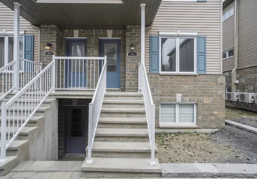 Triplex for Sale - 40 Rue de l'Hôtel-de-Ville (40-44), Rigaud, J0P 1P0