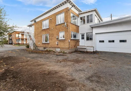 Duplex for Sale - 566-568 Rue Notre-Dame, Drummondville, J2B 2L5