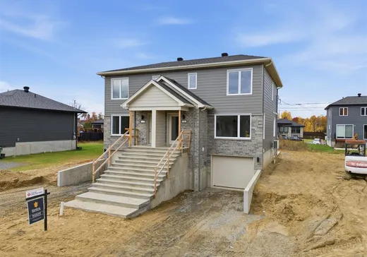 Duplex for Sale - 181-183 Allée de l'Équinoxe, Drummondville, J2C 0C9